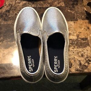 Sperry Seaside Perf Leather Silver
